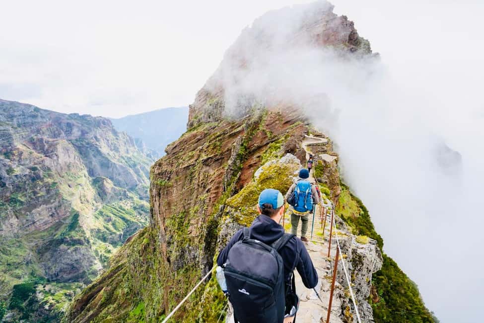 image n.4 of From Achada do Teixeira: One-Way Transfer to Pico do Arieiro activity in Madeira, uploaded by supplier