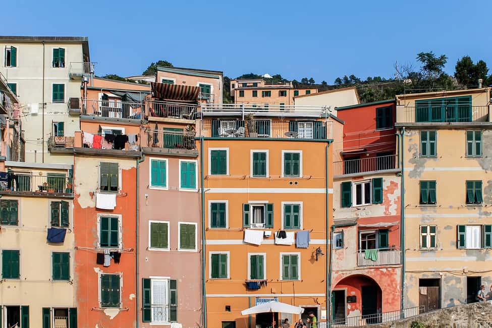 Immagine nº 2 di Da La Spezia: gita in barca alle Cinque Terre con tempo libero a terra attività a Porto Venere, caricata dal fornitore