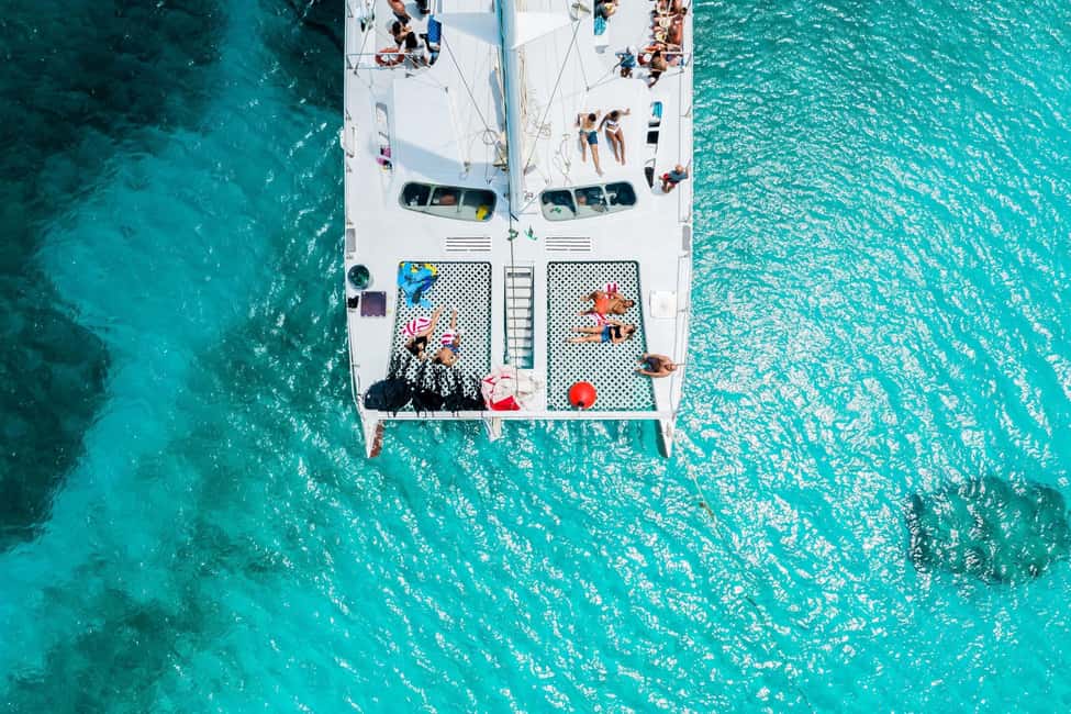 bild nr.2 av Mauritius: Katamarankryssning till Ile Aux Cerfs med BBQ-lunch aktivitet i Mauritius, uppladdad av arrangören