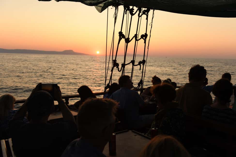 Bild Nr. 13 von Rethymno: Bootsfahrt bei Sonnenuntergang auf Piratenboot Aktivität in Rethymno, hochgeladen vom Anbieter