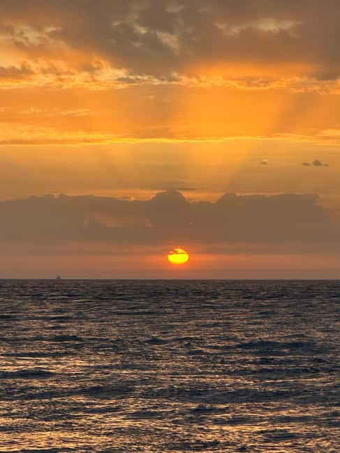 imagem n.47 de Porto: Cruzeiro de charme em veleiro com vinho do Porto, opção de pôr do sol atividade em São Pedro da Afurada, carregada pelo fornecedor