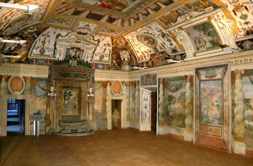Image N°5 de Excursion d'une journée à Tivoli : Découvrez la Villa d'Hadrien et la Villa d'Este activité à Tivoli, Latium, publiée par le prestataire