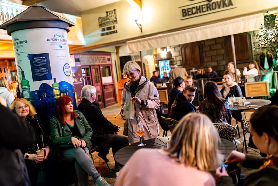 imagen n.º 12 de Karlovy Vary: Casa del Centro de Visitantes de Becherovka Visita guiada actividad en Karlovy Vary, subida por el proveedor