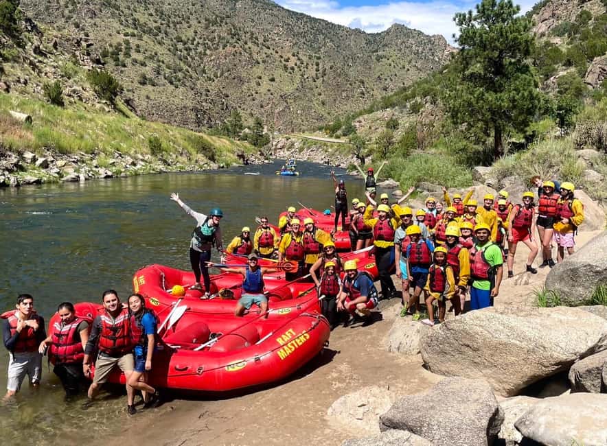 image n.2 of Cañon City: Bighorn Rafting With Lunch, Wetsuit and Photos activity in Cañon City, uploaded by supplier