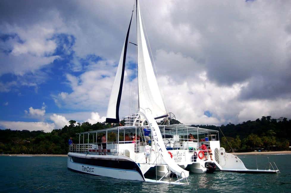Immagine nº 2 di Tour in catamarano e snorkeling attività a Tamarindo, caricata dal fornitore