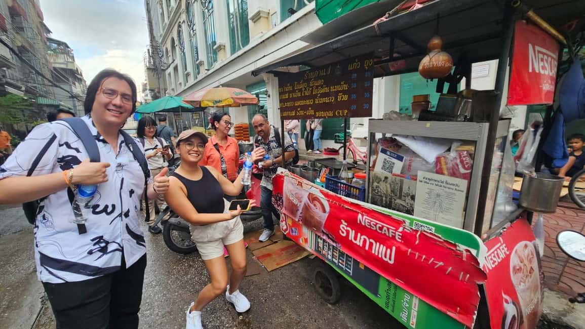 imagem n.16 de Bangkok Authentic Tasting Thai-Chinatown Walking Food Tour atividade em Bangkok, carregada pelo fornecedor