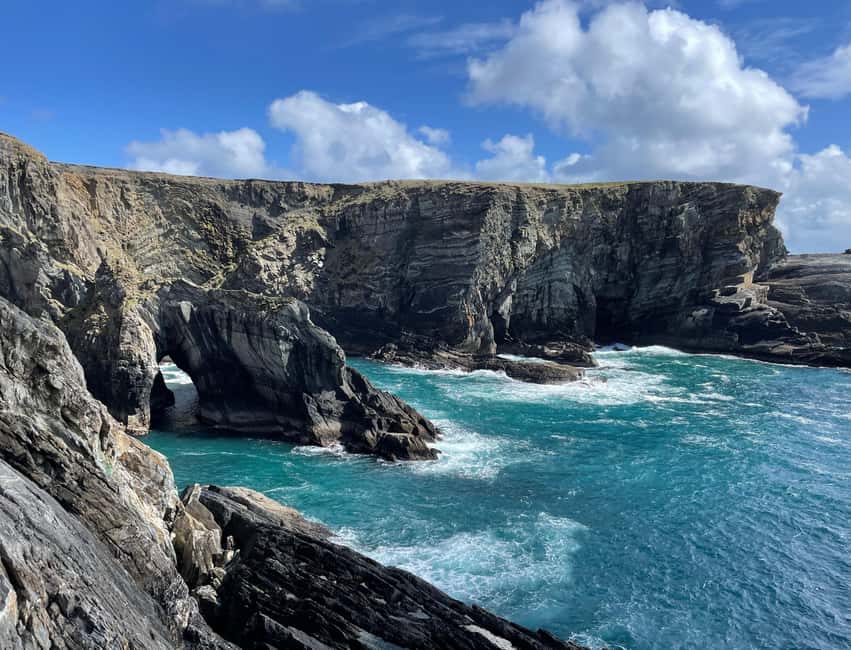 imagen n.º 3 de Desde Dublín: Recorrido de 5 días por el sureste de Irlanda actividad en Cashel, subida por el proveedor