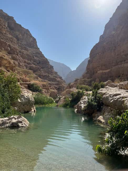 Obraz nr 25 z atrakcji Muscat: Prywatna wycieczka po Wadi Shab i Bimmah Sinkhole + bezpłatny lunch w Al-Mintakat asz-Szarkijja, przesłany przez organizatora