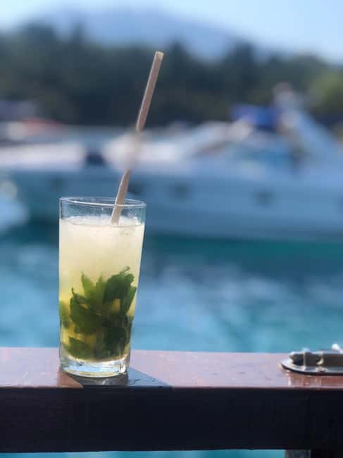 afbeelding n.12 van Nydri: zeilen door de geschiedenis. Dagelijkse cruise met strandbarbecue activiteit in West-Griekenland, geüpload door aanbieder