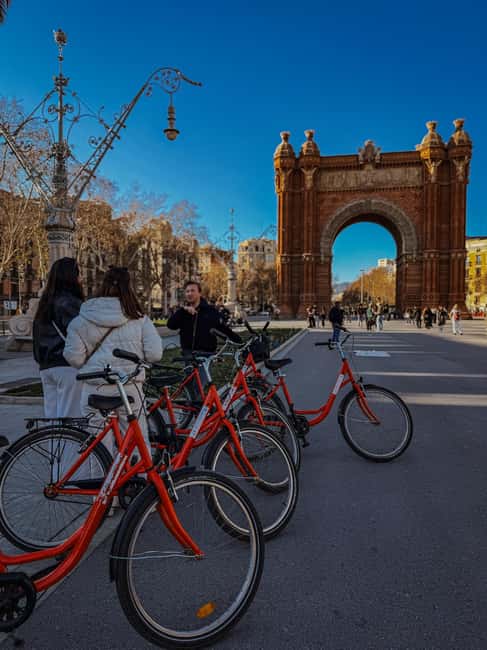 サプライヤーによってアップロードされた、バルセロナのバルセロナ：自転車またはeバイクツアー、主要観光スポットと現地の洞察の画像#14