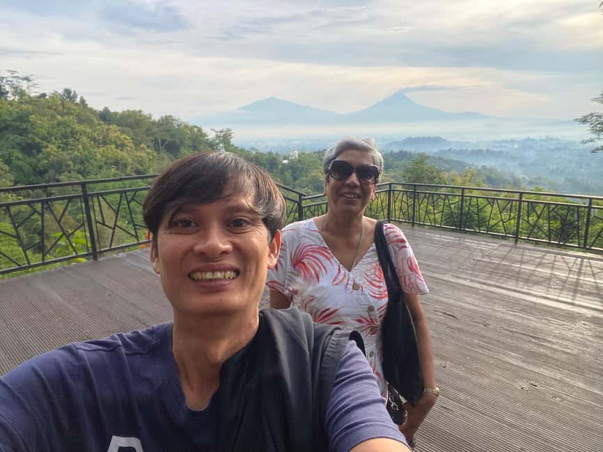 image n.13 of From Yogyakarta : One Day Tour Borobudur and Prambanan activity in Yogyakarta, uploaded by supplier