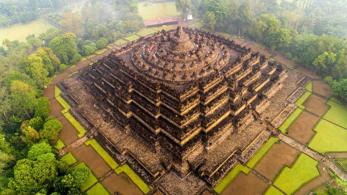 image n.4 of All-inclusive Borobudur Temple Guided Tour activity in Kota Magelang, uploaded by supplier