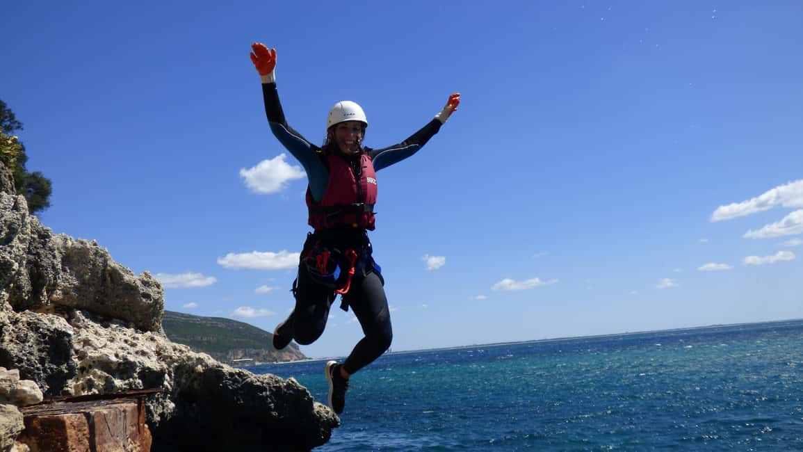 image n.23 of Portinho da Arrábida: Coasteering Boat Tour activity in Lisbon District, uploaded by supplier