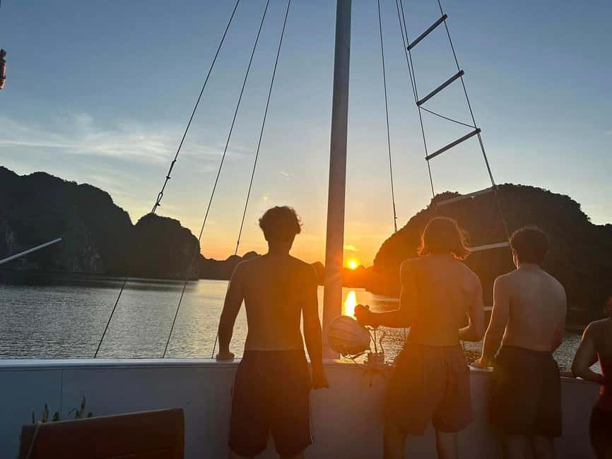 image n.29 of Hanoi: Full-Day Halong Bay Cruise with Swimming & Kayak Tour activity in Dong Bac, uploaded by supplier
