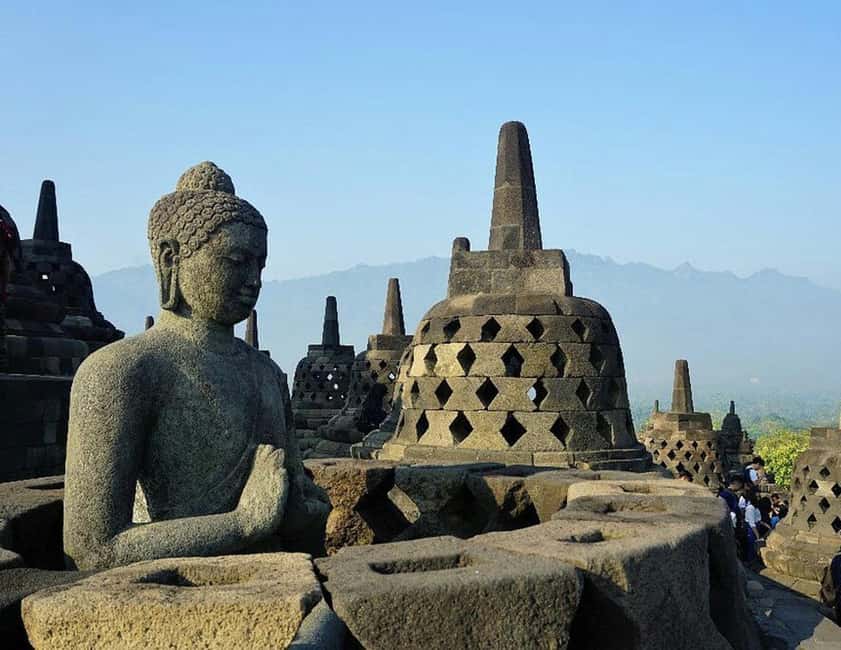 image n.8 of All-inclusive Borobudur Temple Guided Tour activity in Kota Magelang, uploaded by supplier