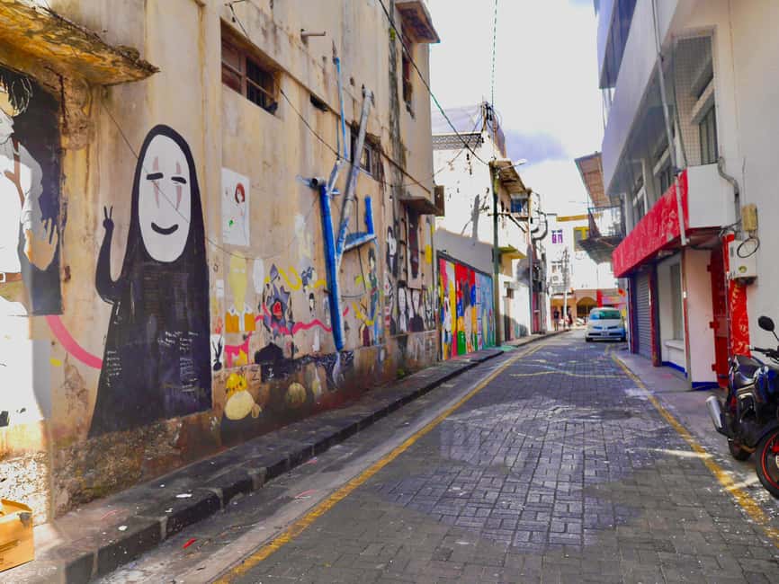 image n.12 of Port Louis: Street Eats and City Highlights Walking Tour activity in Port Louis, uploaded by supplier