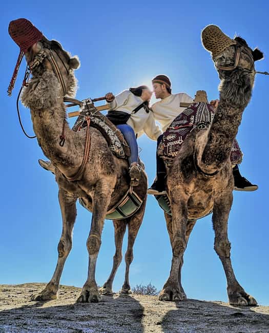 imagem n.5 de Göreme: Tour Privado de Camelo, Olaria, Passeio a Cavalo com Almoço atividade em Avanos, carregada pelo fornecedor