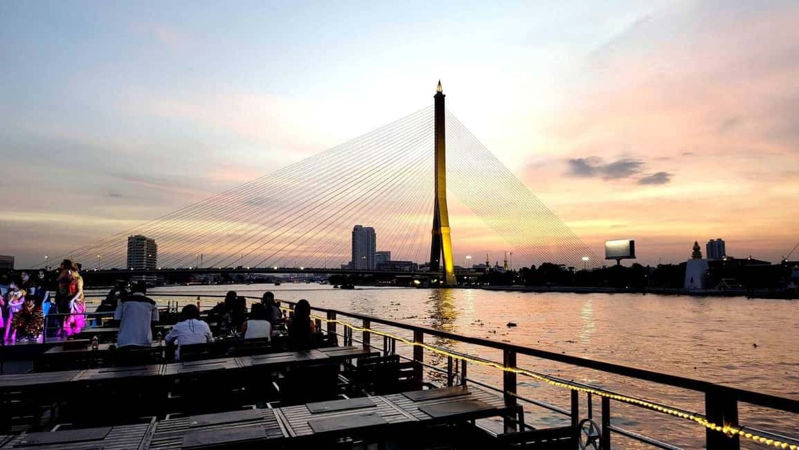 image n.10 of Bangkok: White Orchid Chao Phraya Dinner Cruise activity in Bangkok, uploaded by supplier