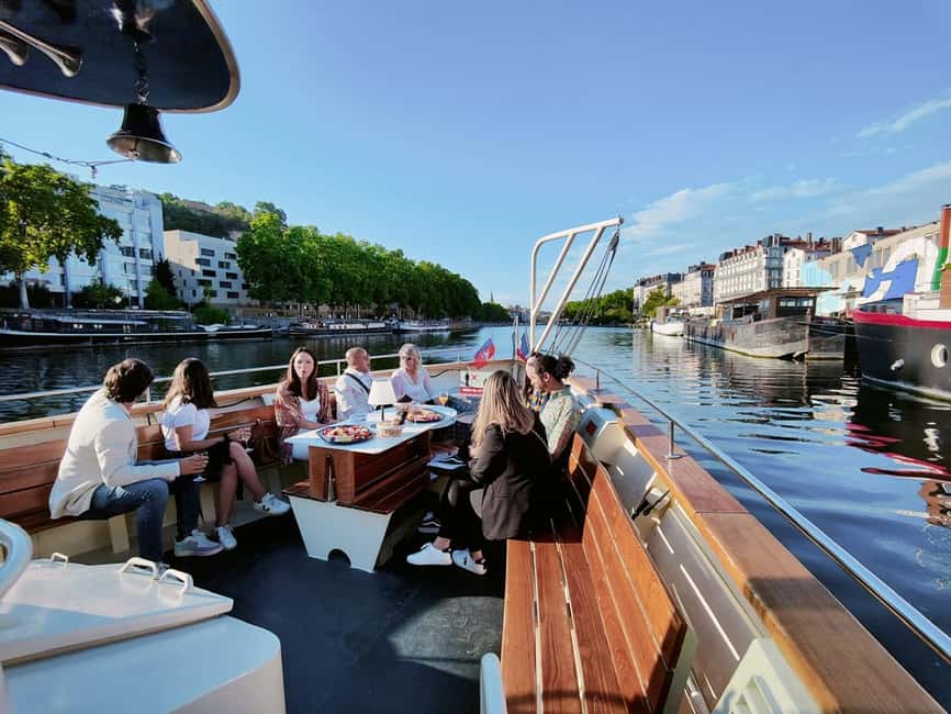 Image N°1 de Lyon : Brunch sur la Sâone activité à Lyon, publiée par le prestataire