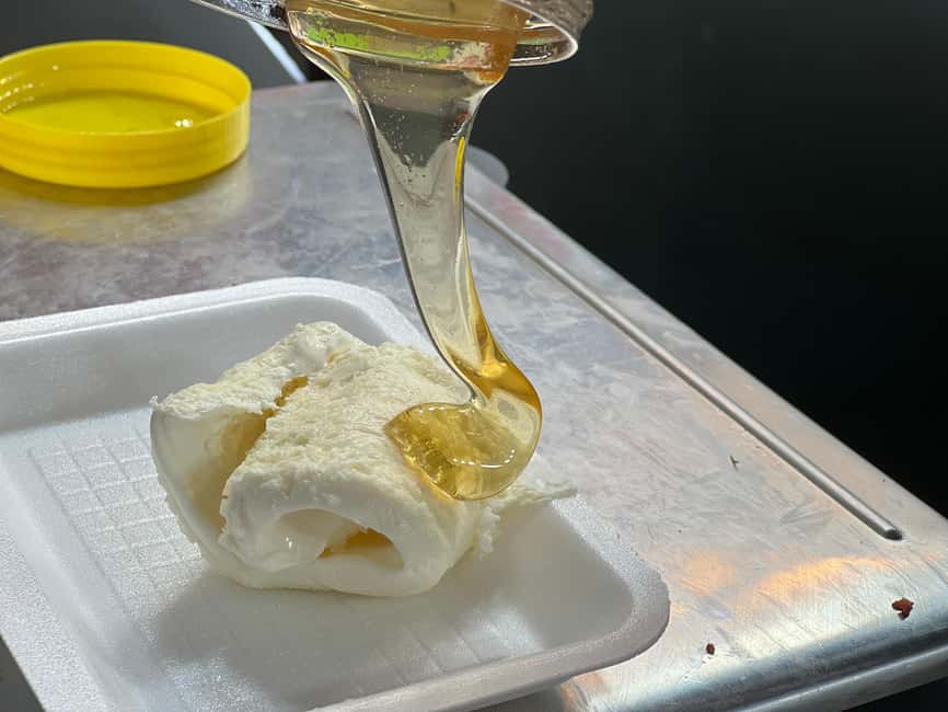 image n.20 of Private Food Tour in Local Food Markets in Asian Side by Van activity in Istanbul, uploaded by supplier