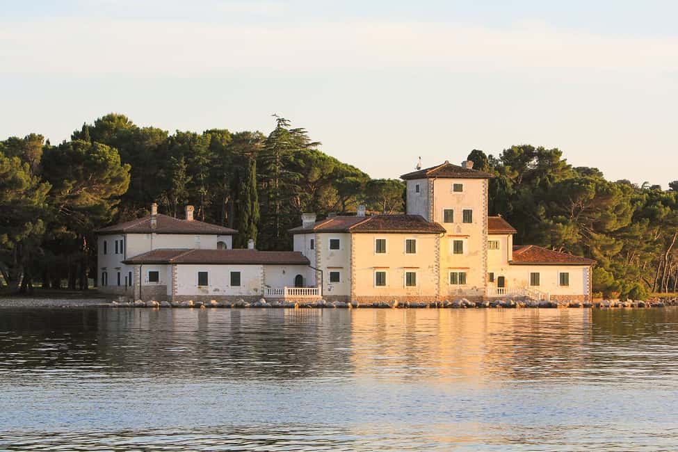 Immagine nº 31 di Pola: Crociera con delfini al tramonto di Brioni con cena e bevande attività a Pola, caricata dal fornitore