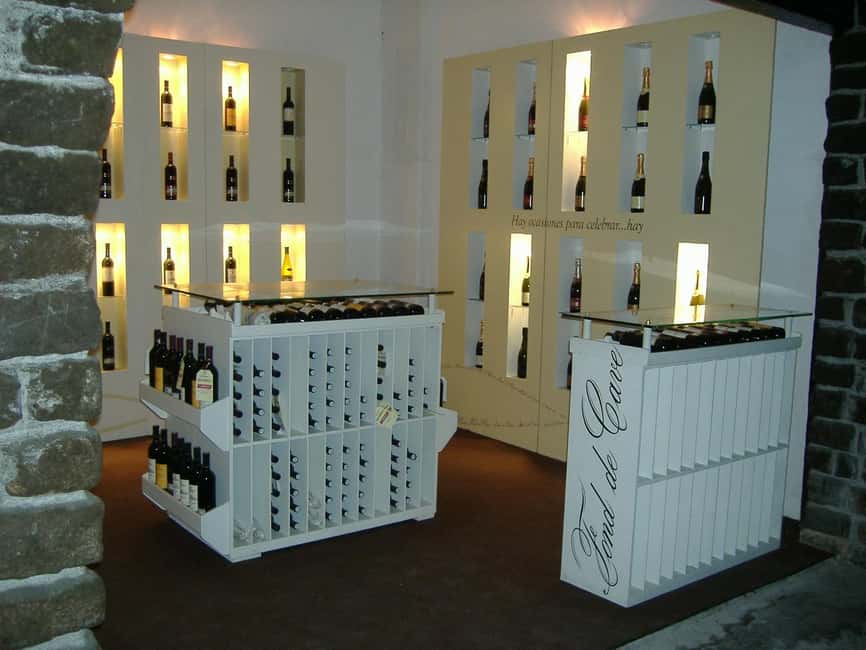 Immagine nº 2 di Tour della cantina di Santa Rosa e degustazione di Grand Cava attività a Montevideo, caricata dal fornitore