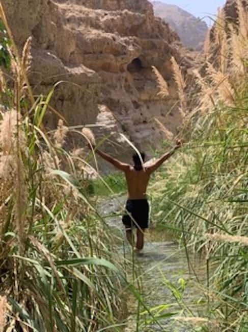 Immagine nº 1 di da muscat tour del wadi shab e della dolina di bimmah attività a Regione al-Sharqiyya, caricata dal fornitore