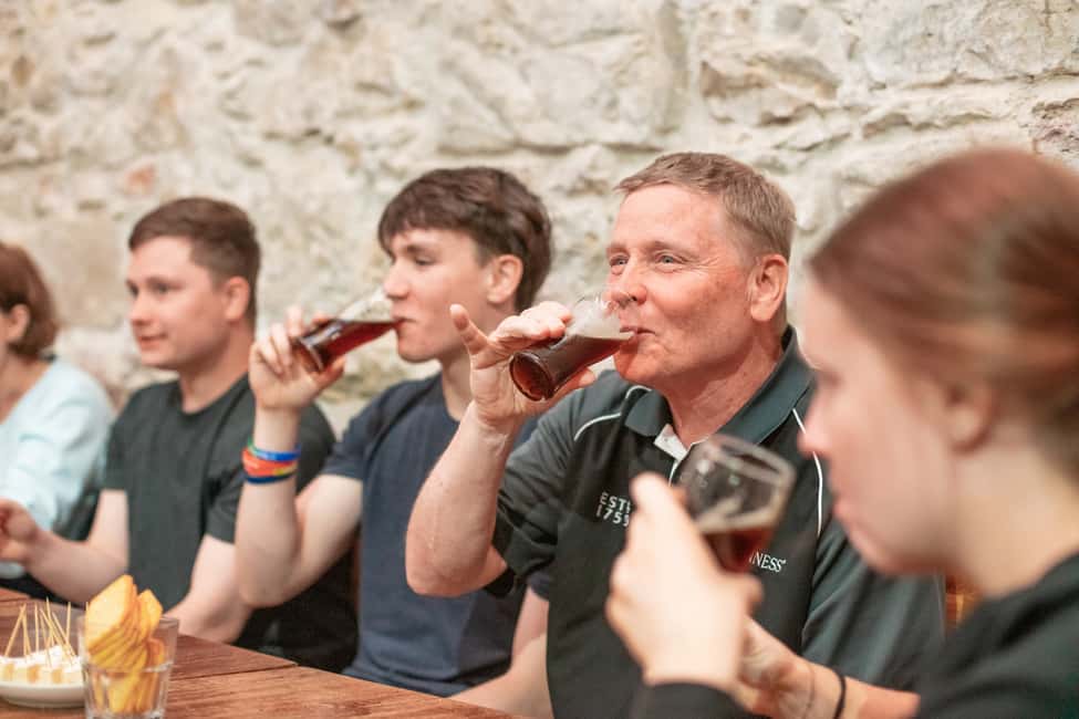 imagem n.15 de Praga: Experiência de degustação de cerveja checa com petiscos atividade em Praga, carregada pelo fornecedor