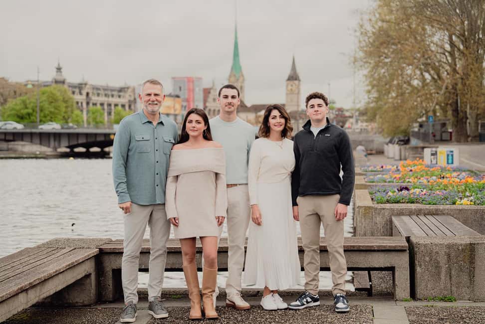 image n.19 of Zurich: Professional Photoshoot at the Best Spots activity in Zurich, uploaded by supplier
