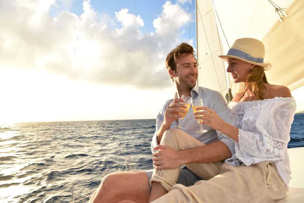 billede nr.13 af aktiviteten St. Thomas - St. John Privat Veuve Clicquot solnedgangscharter i Sankt Jan, uploadet af udbyder