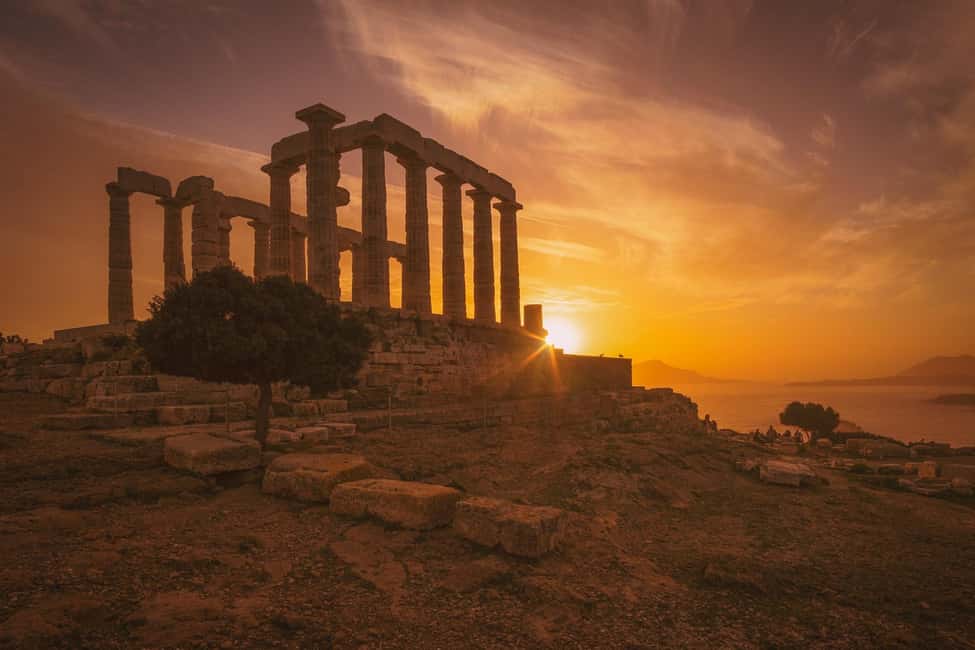 imagem n.2 de Excursão de um dia ao melhor de Atenas e ao pôr do sol no Templo de Poseidon atividade em Atenas, carregada pelo fornecedor