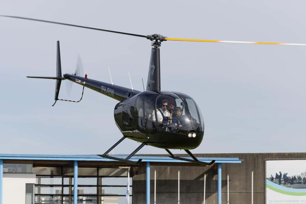image n.6 of Amsterdam: Private Helicopter Tulip tour from Heliport AMS activity in Amsterdam, uploaded by supplier