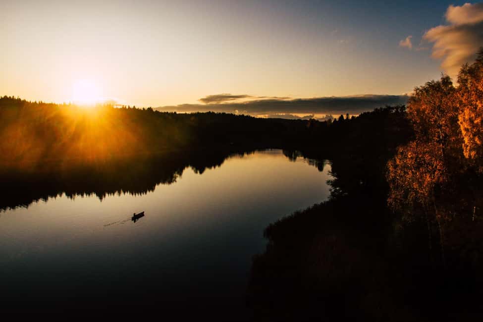 image n.8 of Stockholm: Sunset Canoe Beaver Safari & BBQ on Island activity in Vaxholm, uploaded by supplier
