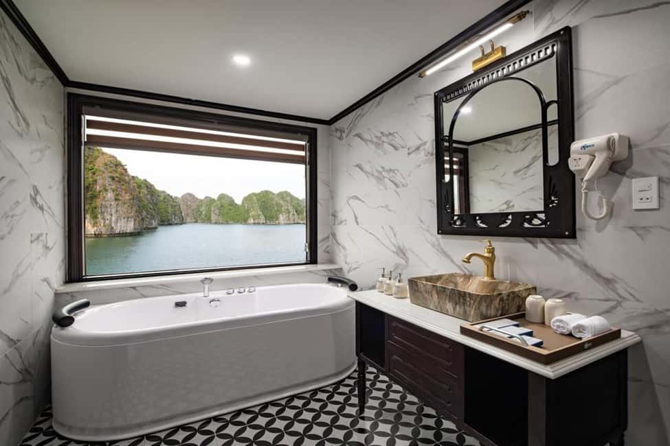 image n.3 of From Hanoi: 2-Day Cruise Trip with Private Balcony & Bathtub activity in Ha Long, uploaded by supplier