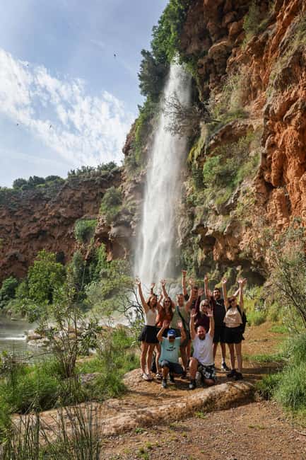 image n.32 of Valencia: Montanejos Hot Spring & Girlfriend Waterfall, Food activity in Montanejos, uploaded by supplier