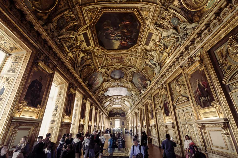 Image N°8 de Paris : Visite d'une jounée avec le Louvre, la Tour Eiffel et Notre Dame activité à Paris, publiée par le prestataire