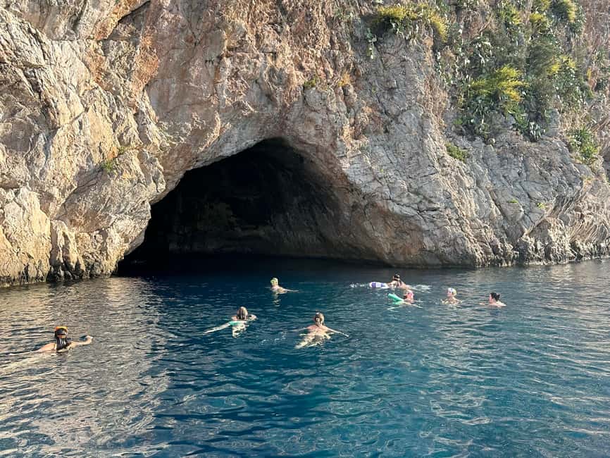 billede nr.1 af aktiviteten Nice: Hemmelig Riviera-bådtur til Mala-hulen med snorkling i Monaco, uploadet af udbyder