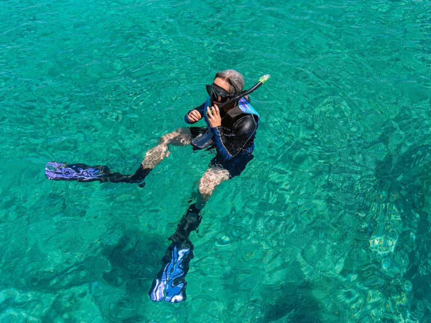 Immagine nº 18 di Catamarano di lusso Panormo: pranzo gourmet, calette nascoste e nuotate attività a Panormos in Rethymno, caricata dal fornitore