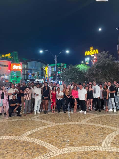image n.10 of Las Vegas: Club Crawl and Party Bus with Free Drinks activity in Las Vegas, uploaded by supplier
