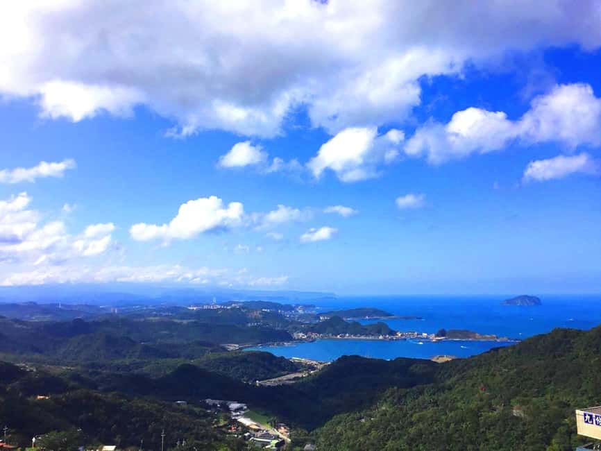 image n.16 of From Taipei: Yehliu, Jiufen, and Pingxi Day Tour activity in New Taipei City, uploaded by supplier