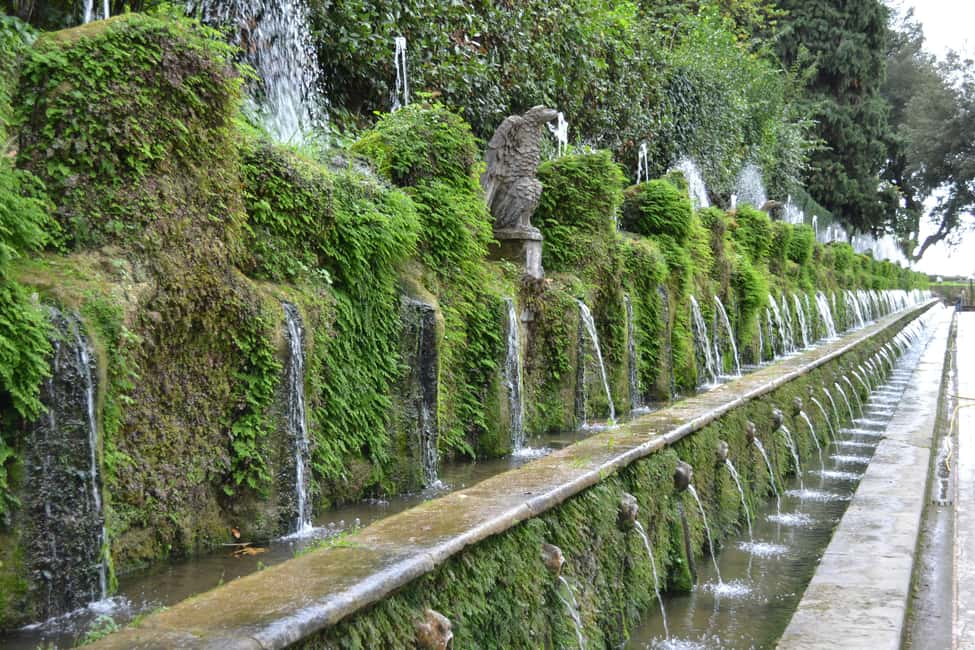 Image N°2 de Excursion d'une journée à Tivoli : Découvrez la Villa d'Hadrien et la Villa d'Este activité à Tivoli, Latium, publiée par le prestataire