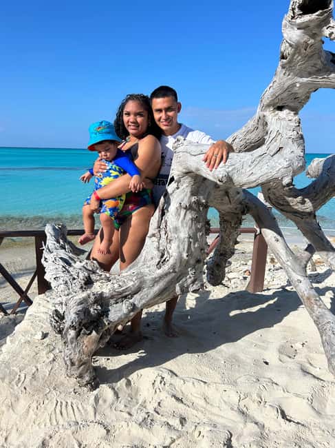 Image N°93 de Nassau : Plongée en apnée dans les récifs, tortues, déjeuner et club de plage privé activité à Bahamas, publiée par le prestataire