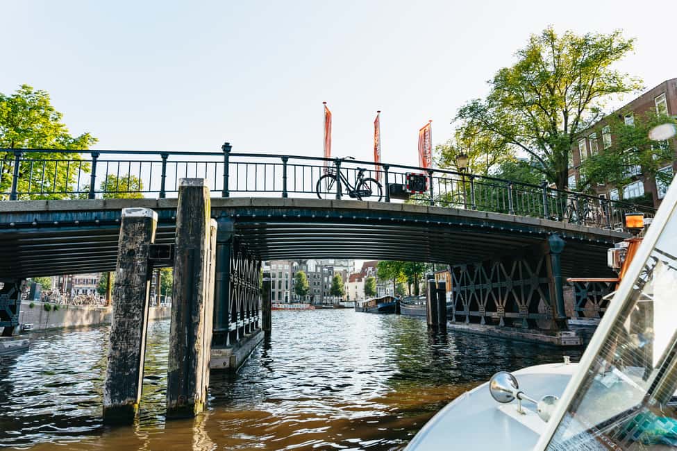 image n.17 of Amsterdam: City Centre Canal Cruise & Free Dutch Stroopwafel activity in Amsterdam, uploaded by supplier