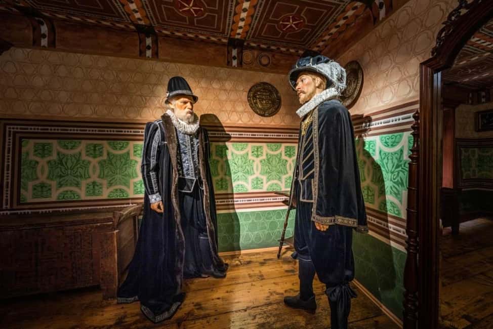 imagem n.4 de Český Krumlov: Ingresso para o Museu de Cera atividade em Český Krumlov, carregada pelo fornecedor
