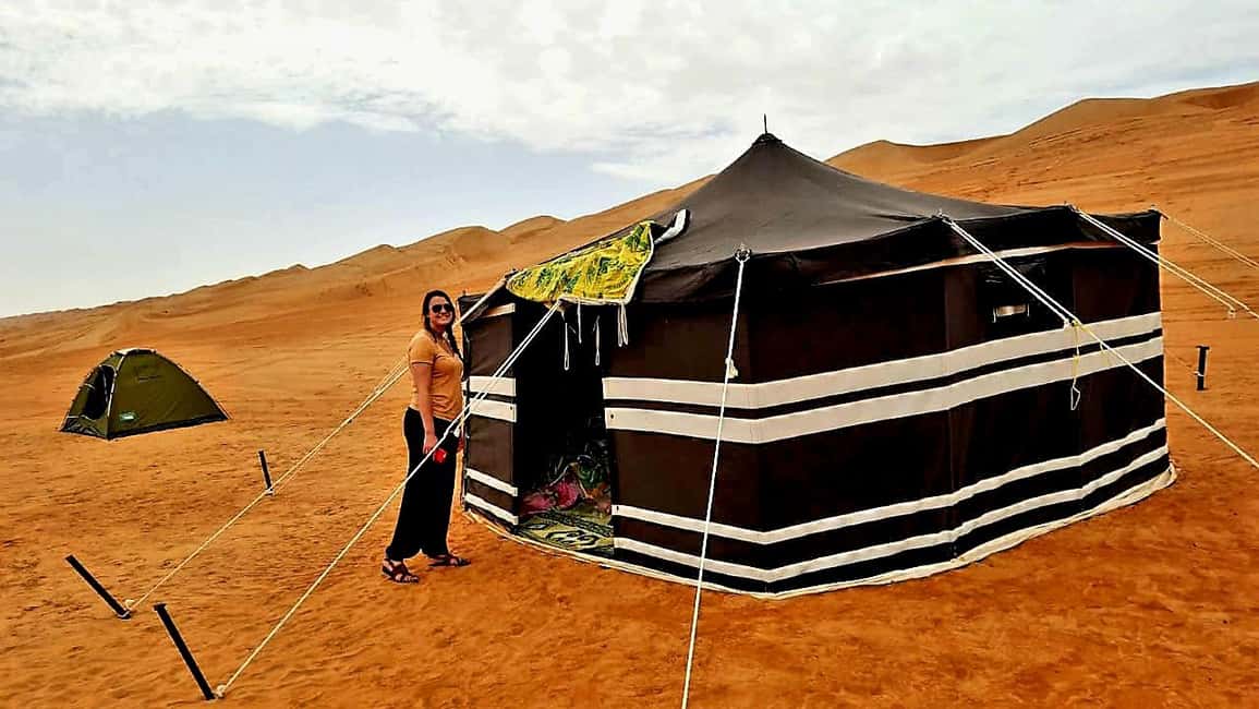 Immagine nº 4 di Muscat: tour privato del deserto di Wahiba Sands con campeggio e pernottamento attività a Regione al-Sharqiyya, caricata dal fornitore