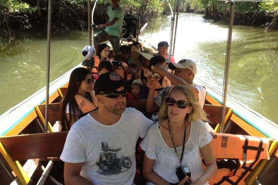 Immagine nº 9 di Khaolak: tour della baia di Phang Nga, dell'isola di Tapu e del villaggio di Panyi attività a Golfo del Siam, caricata dal fornitore