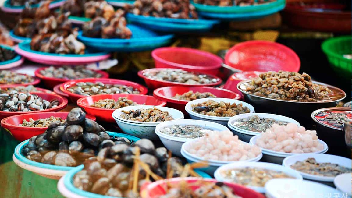 image n.6 of Busan: Busan 9 Highlights Tour activity in Busan, uploaded by supplier