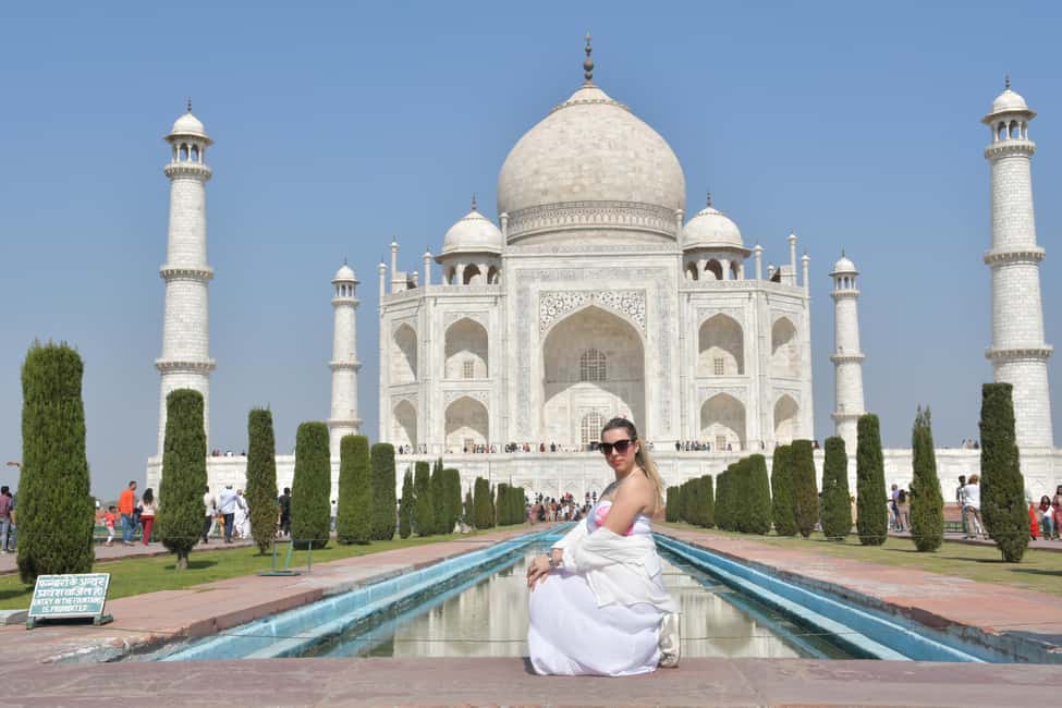 image n.3 of From Delhi: Taj Mahal Sunrise, Baby Taj & Agra Fort Day Tour activity in Agra, uploaded by supplier