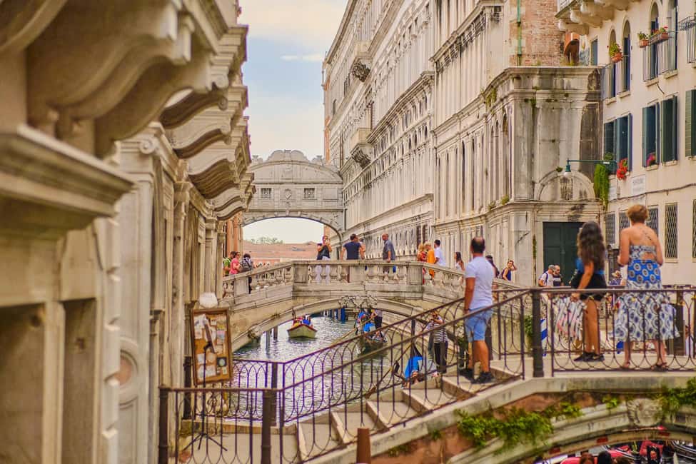 image n.20 of Venice in One Day: Guided Tour From Florence activity in Ferrara, uploaded by supplier