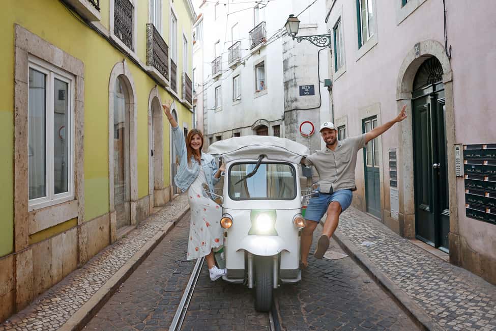 imagen n.º 5 de Centro de Lisboa y Belém: tour privado en tuk-tuk actividad en Lisboa, subida por el proveedor